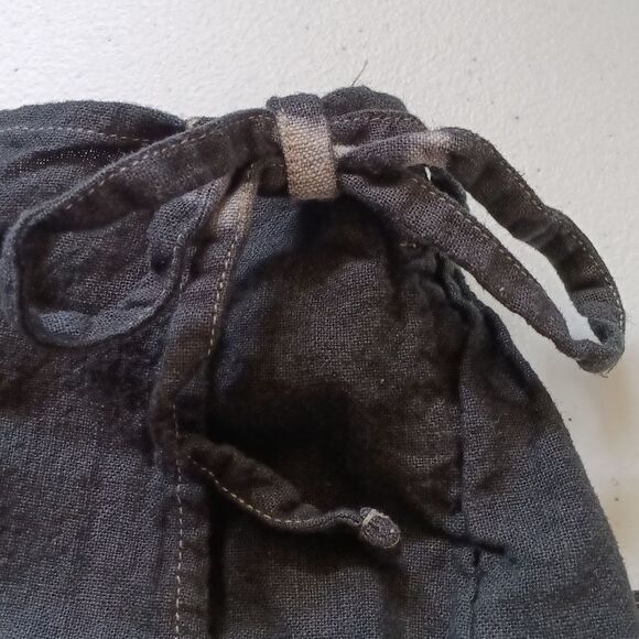 Old Navy Charcoal Wrap Linen Blend Skorts for Women - Picture 3 of 5